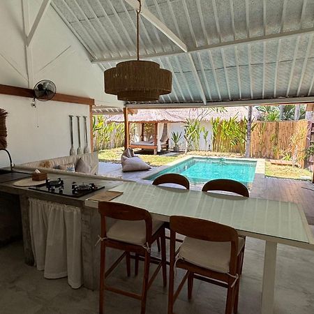 Villa Oceane Gili Air Bagian luar foto